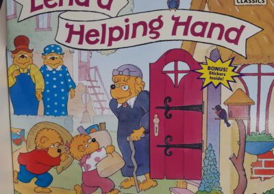 The Berenstain Bears Lend a Helping Hand